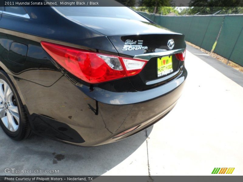 Midnight Black / Black 2011 Hyundai Sonata Limited