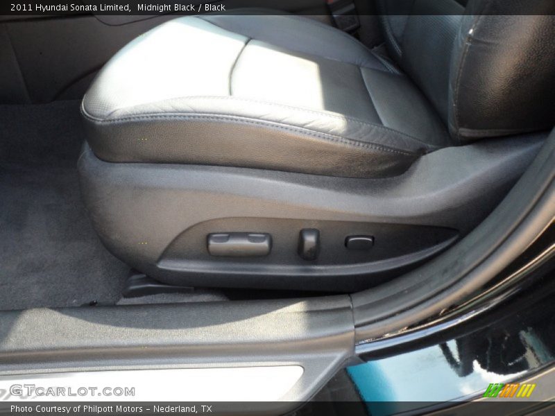 Midnight Black / Black 2011 Hyundai Sonata Limited