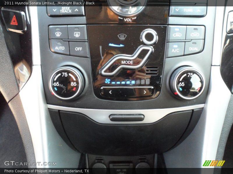 Midnight Black / Black 2011 Hyundai Sonata Limited