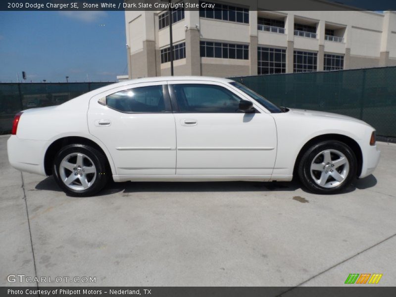 Stone White / Dark Slate Gray/Light Slate Gray 2009 Dodge Charger SE