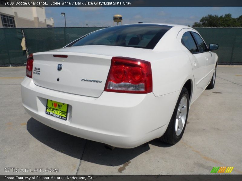 Stone White / Dark Slate Gray/Light Slate Gray 2009 Dodge Charger SE