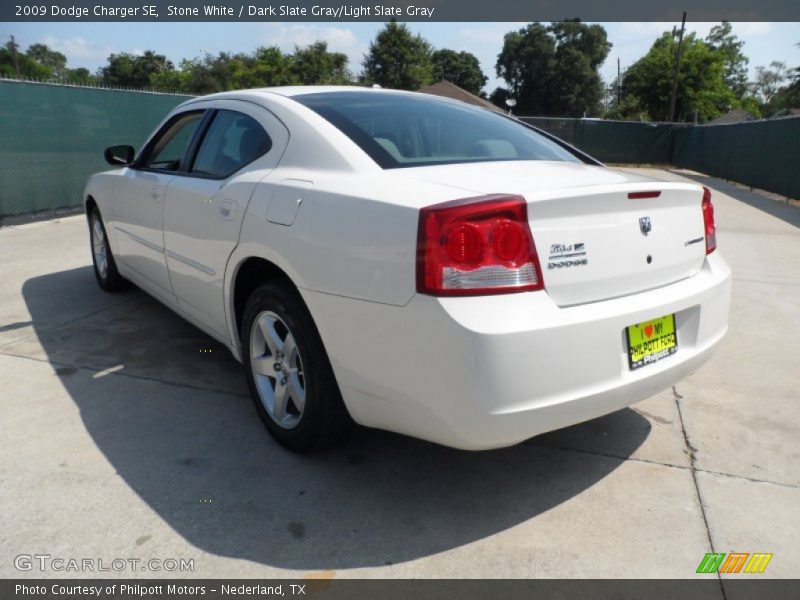 Stone White / Dark Slate Gray/Light Slate Gray 2009 Dodge Charger SE