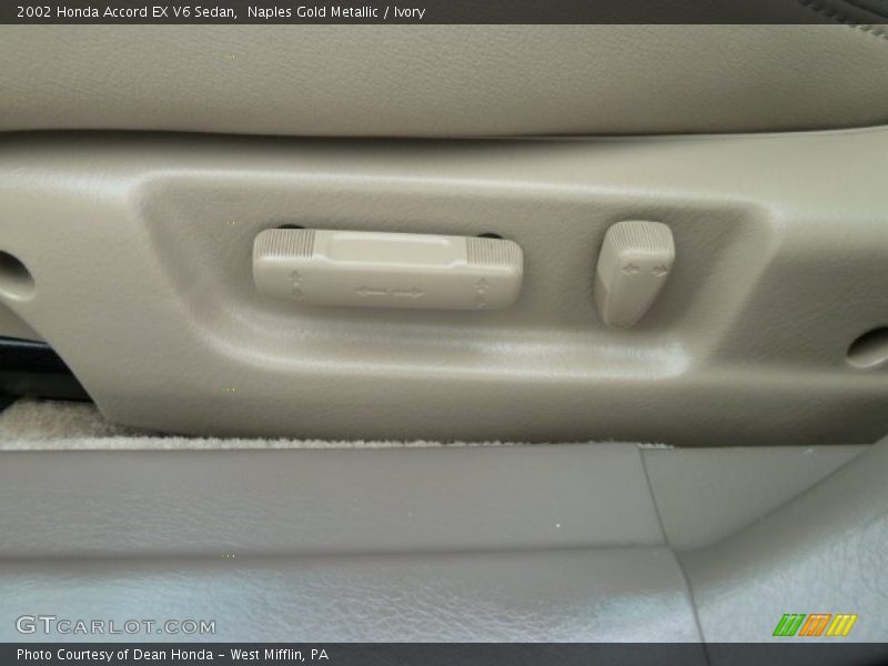 Naples Gold Metallic / Ivory 2002 Honda Accord EX V6 Sedan