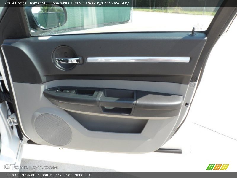 Stone White / Dark Slate Gray/Light Slate Gray 2009 Dodge Charger SE