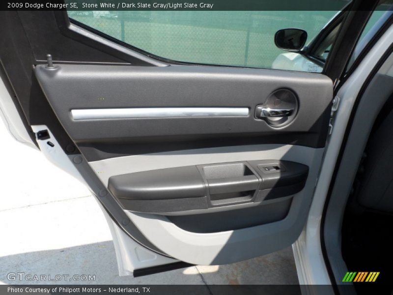 Stone White / Dark Slate Gray/Light Slate Gray 2009 Dodge Charger SE
