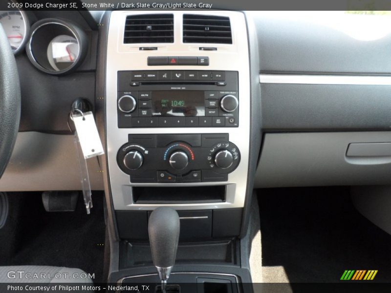 Stone White / Dark Slate Gray/Light Slate Gray 2009 Dodge Charger SE