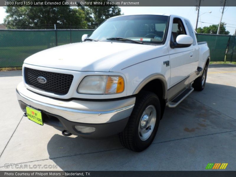 Oxford White / Medium Parchment 2000 Ford F150 Lariat Extended Cab 4x4