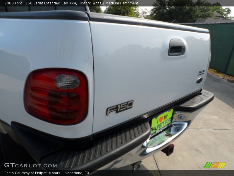 Oxford White / Medium Parchment 2000 Ford F150 Lariat Extended Cab 4x4