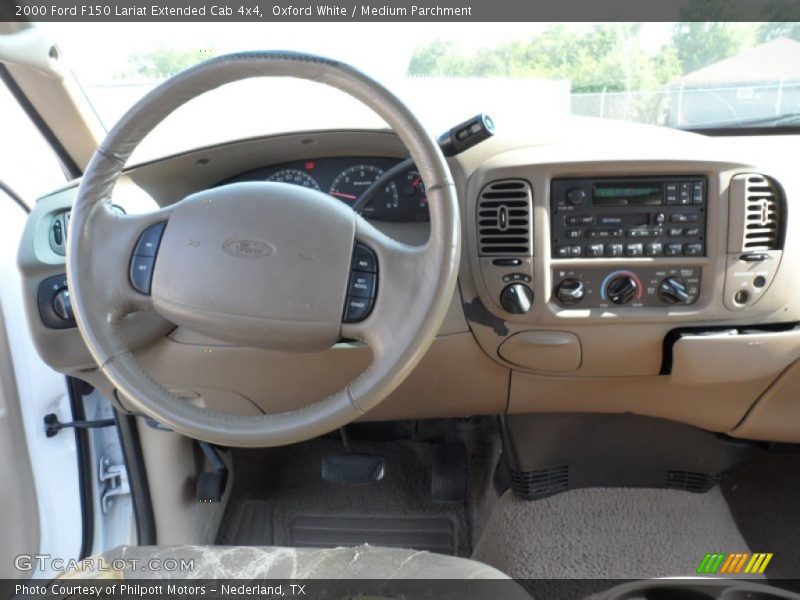 Oxford White / Medium Parchment 2000 Ford F150 Lariat Extended Cab 4x4