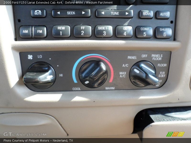 Oxford White / Medium Parchment 2000 Ford F150 Lariat Extended Cab 4x4