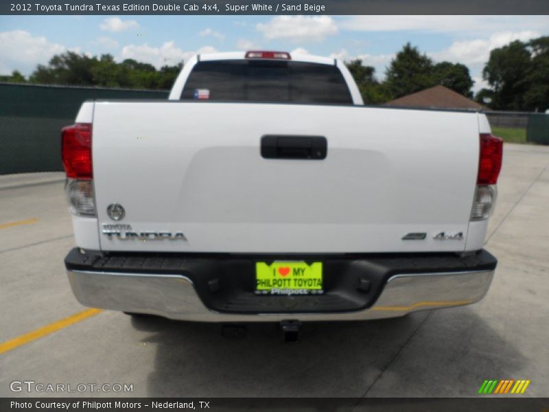 Super White / Sand Beige 2012 Toyota Tundra Texas Edition Double Cab 4x4