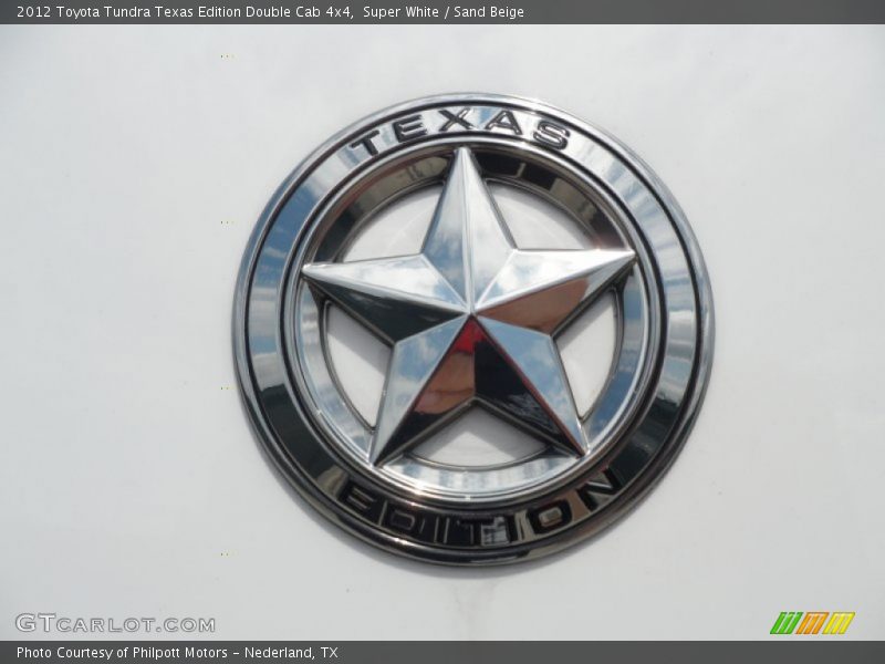 Super White / Sand Beige 2012 Toyota Tundra Texas Edition Double Cab 4x4