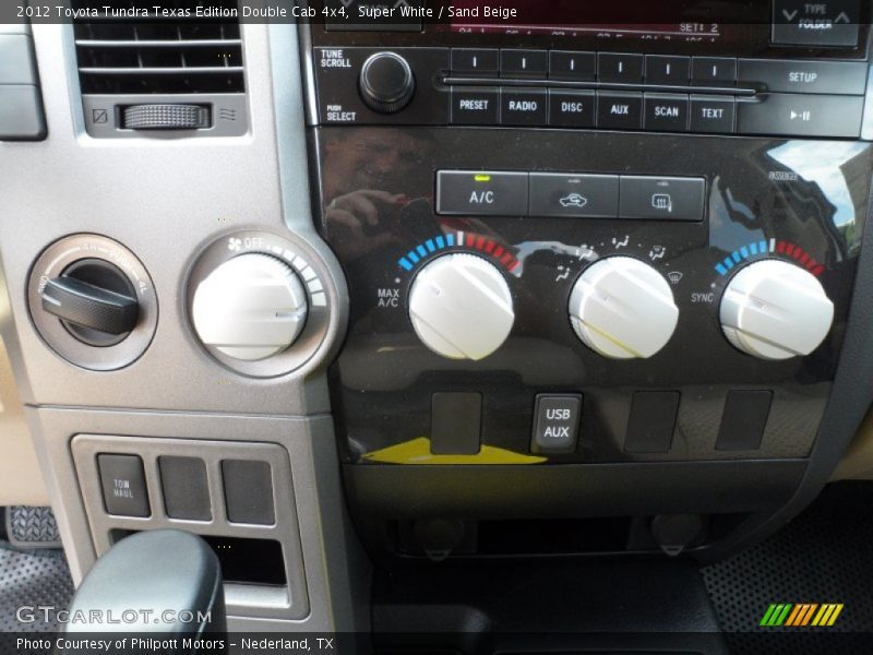 Super White / Sand Beige 2012 Toyota Tundra Texas Edition Double Cab 4x4