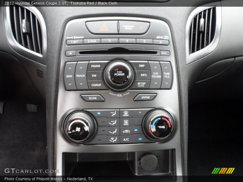 Controls of 2012 Genesis Coupe 2.0T