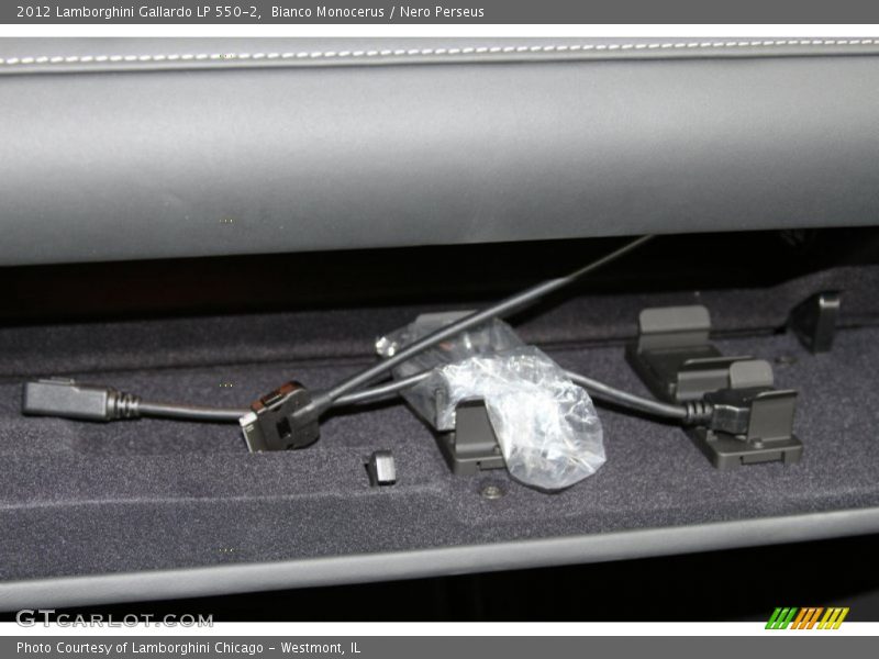 Bianco Monocerus / Nero Perseus 2012 Lamborghini Gallardo LP 550-2