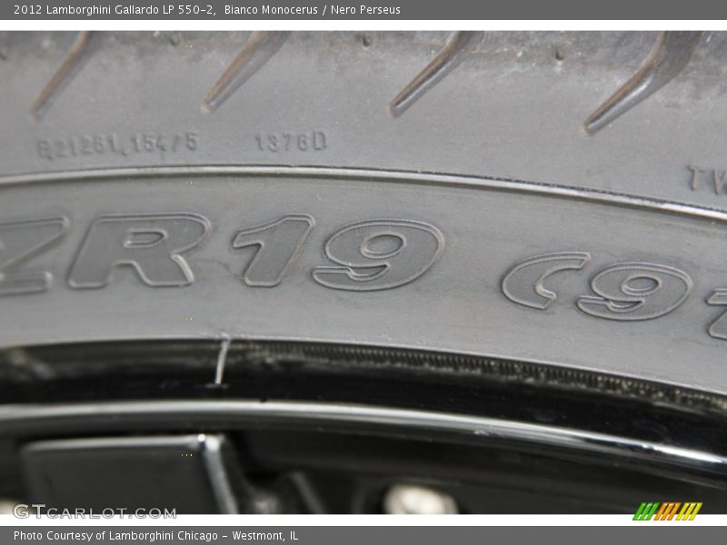 Bianco Monocerus / Nero Perseus 2012 Lamborghini Gallardo LP 550-2