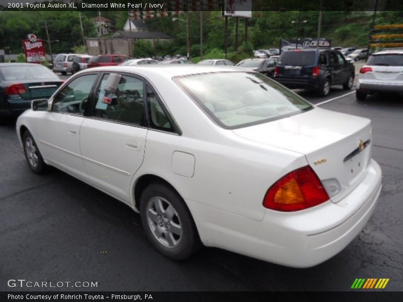 Diamond White Pearl / Ivory 2001 Toyota Avalon XL