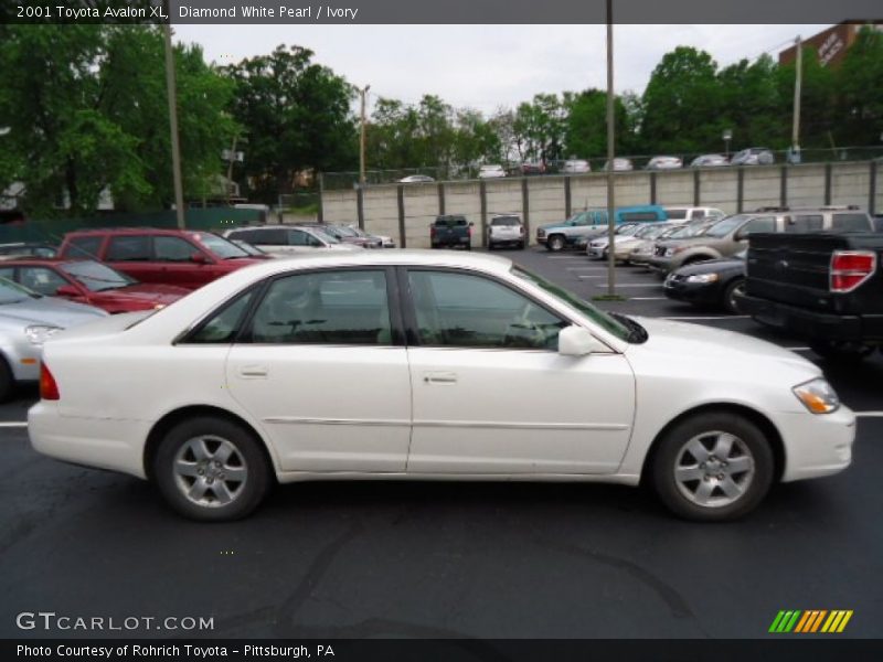 Diamond White Pearl / Ivory 2001 Toyota Avalon XL