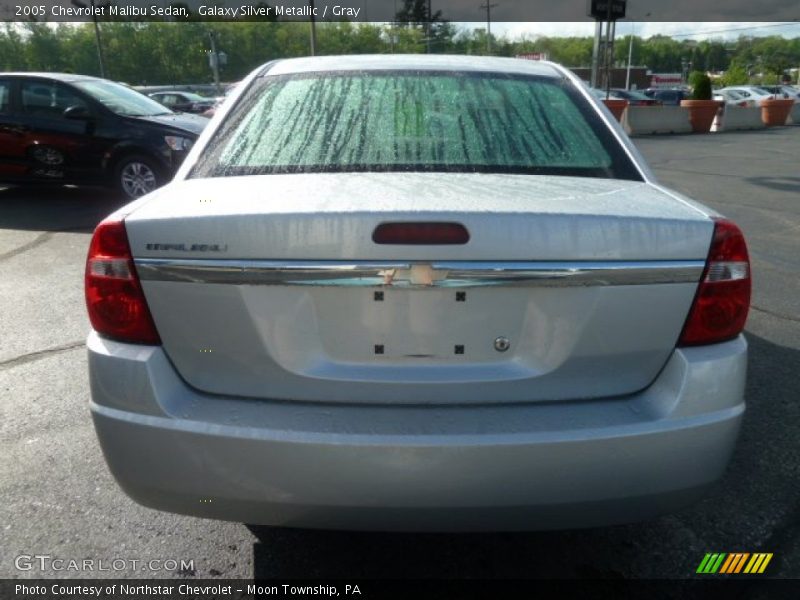 Galaxy Silver Metallic / Gray 2005 Chevrolet Malibu Sedan