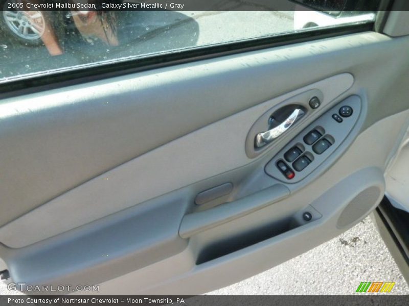 Galaxy Silver Metallic / Gray 2005 Chevrolet Malibu Sedan