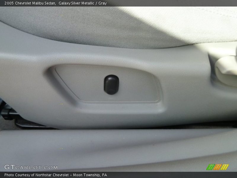 Galaxy Silver Metallic / Gray 2005 Chevrolet Malibu Sedan