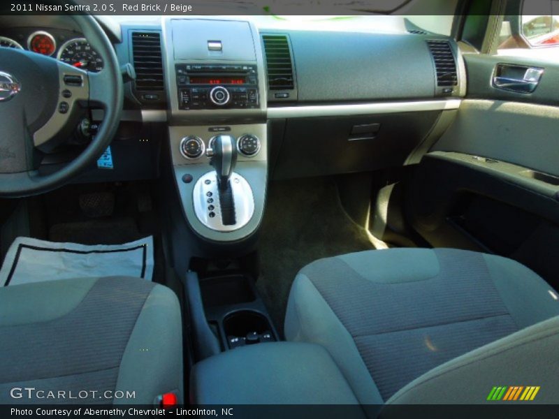 Red Brick / Beige 2011 Nissan Sentra 2.0 S