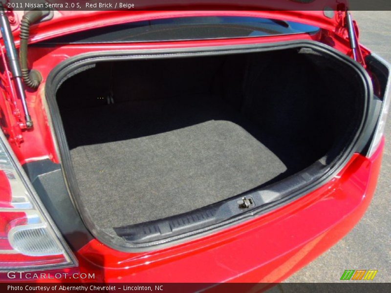 Red Brick / Beige 2011 Nissan Sentra 2.0 S