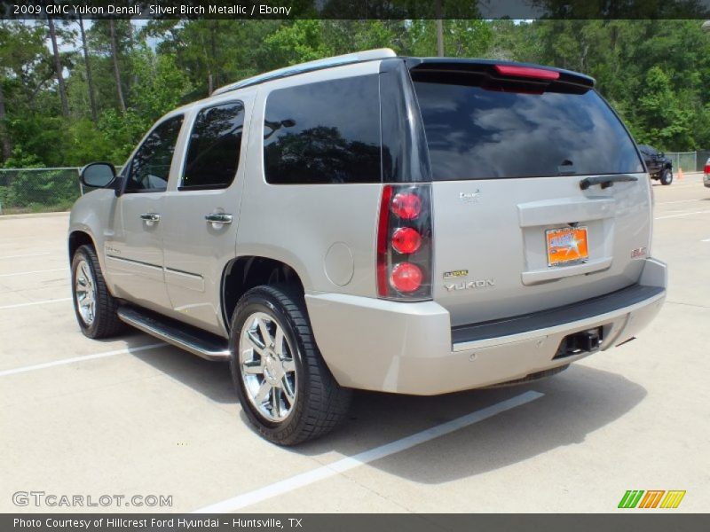 Silver Birch Metallic / Ebony 2009 GMC Yukon Denali