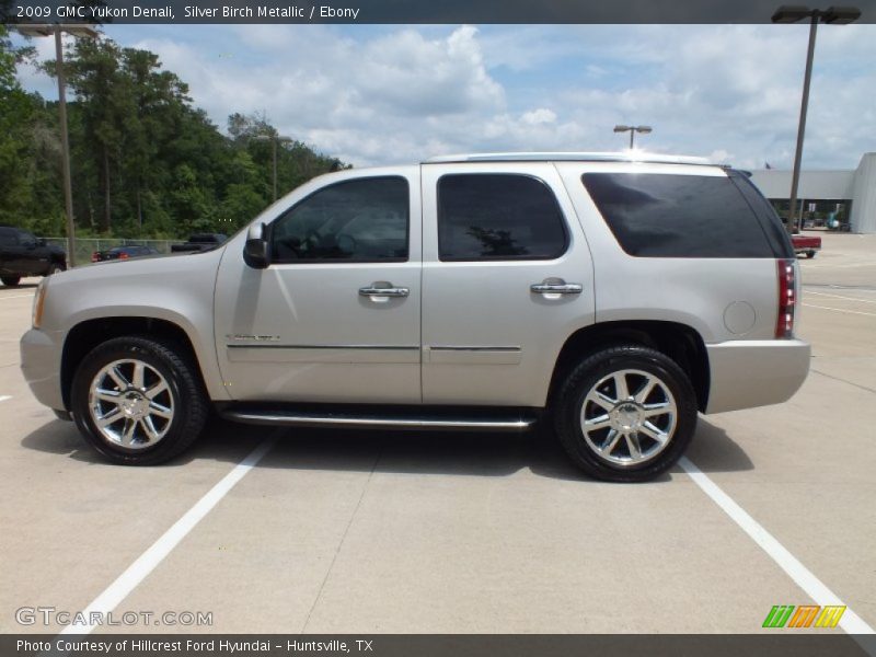 Silver Birch Metallic / Ebony 2009 GMC Yukon Denali