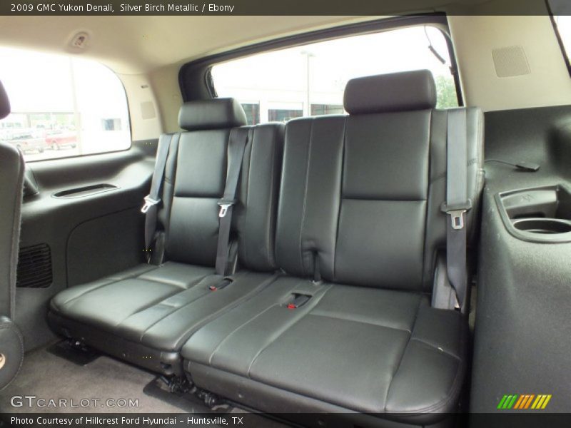 Silver Birch Metallic / Ebony 2009 GMC Yukon Denali