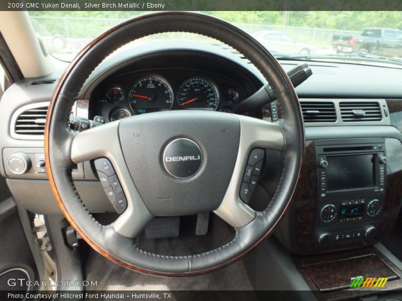 Silver Birch Metallic / Ebony 2009 GMC Yukon Denali