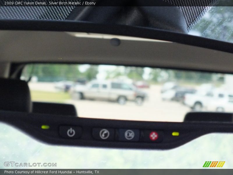 Silver Birch Metallic / Ebony 2009 GMC Yukon Denali
