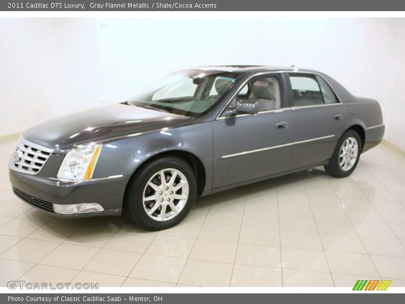 Gray Flannel Metallic / Shale/Cocoa Accents 2011 Cadillac DTS Luxury