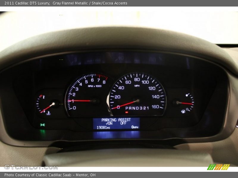 Gray Flannel Metallic / Shale/Cocoa Accents 2011 Cadillac DTS Luxury