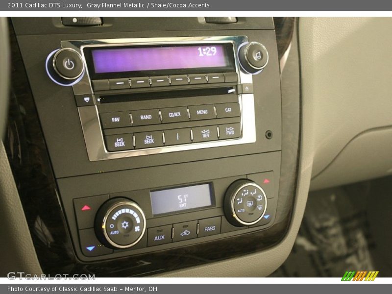 Gray Flannel Metallic / Shale/Cocoa Accents 2011 Cadillac DTS Luxury