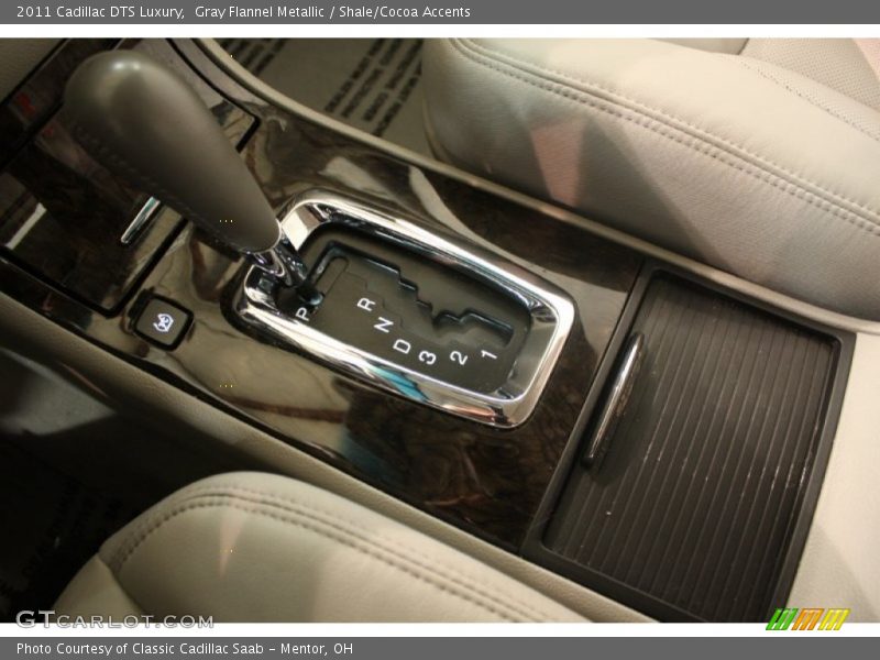 Gray Flannel Metallic / Shale/Cocoa Accents 2011 Cadillac DTS Luxury