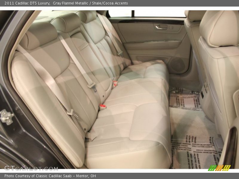 Gray Flannel Metallic / Shale/Cocoa Accents 2011 Cadillac DTS Luxury