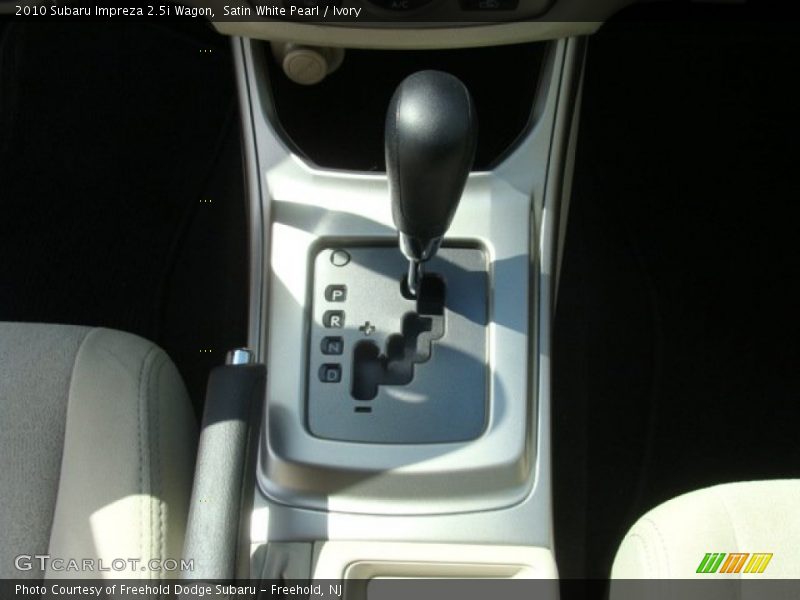 Satin White Pearl / Ivory 2010 Subaru Impreza 2.5i Wagon
