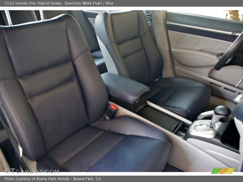 Front Seat of 2010 Civic Hybrid Sedan