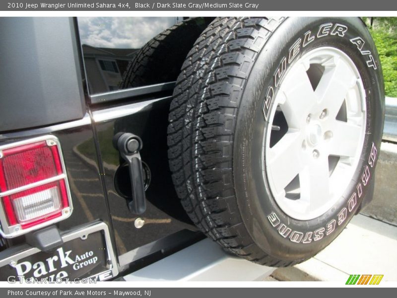 Black / Dark Slate Gray/Medium Slate Gray 2010 Jeep Wrangler Unlimited Sahara 4x4