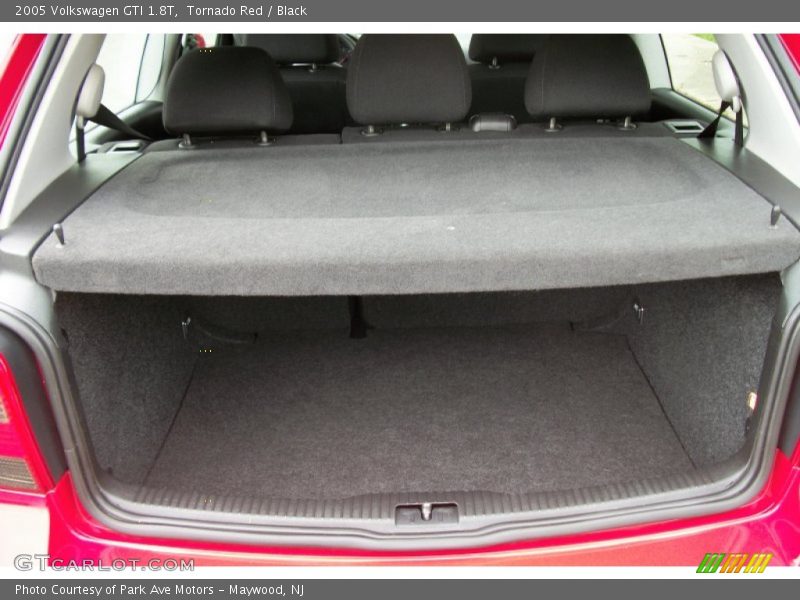 Tornado Red / Black 2005 Volkswagen GTI 1.8T