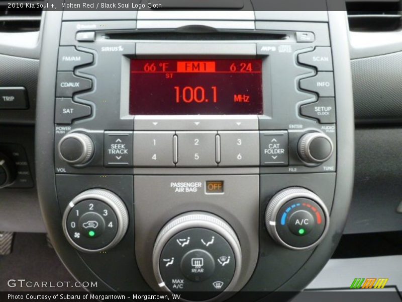 Molten Red / Black Soul Logo Cloth 2010 Kia Soul +