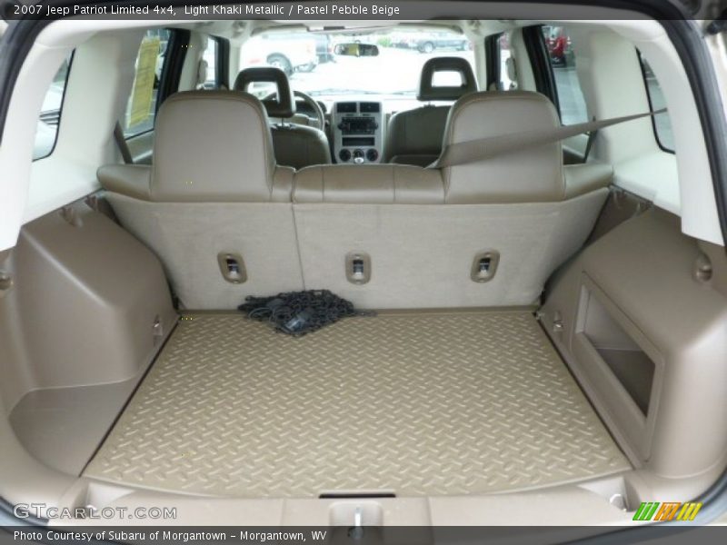 Light Khaki Metallic / Pastel Pebble Beige 2007 Jeep Patriot Limited 4x4