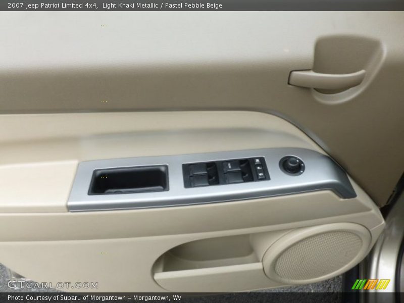 Light Khaki Metallic / Pastel Pebble Beige 2007 Jeep Patriot Limited 4x4
