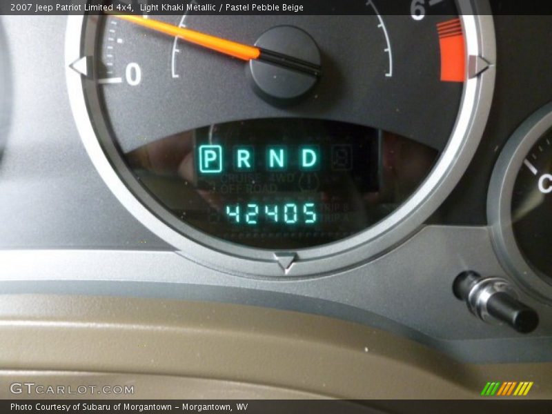 Light Khaki Metallic / Pastel Pebble Beige 2007 Jeep Patriot Limited 4x4
