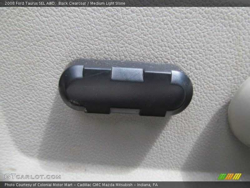 Black Clearcoat / Medium Light Stone 2008 Ford Taurus SEL AWD