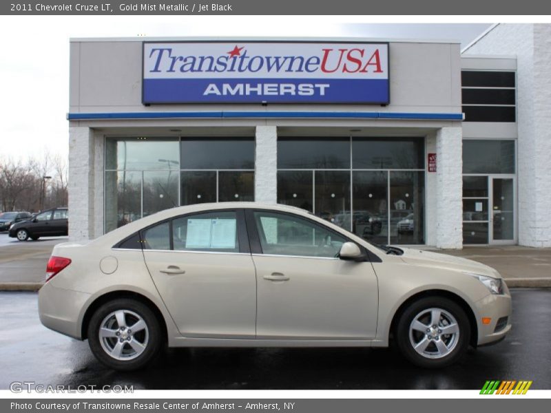 Gold Mist Metallic / Jet Black 2011 Chevrolet Cruze LT