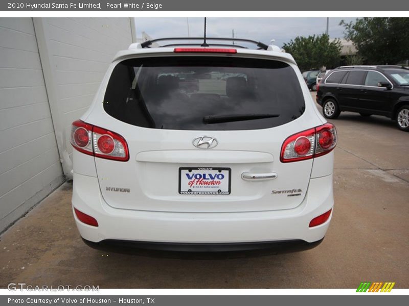 Pearl White / Beige 2010 Hyundai Santa Fe Limited