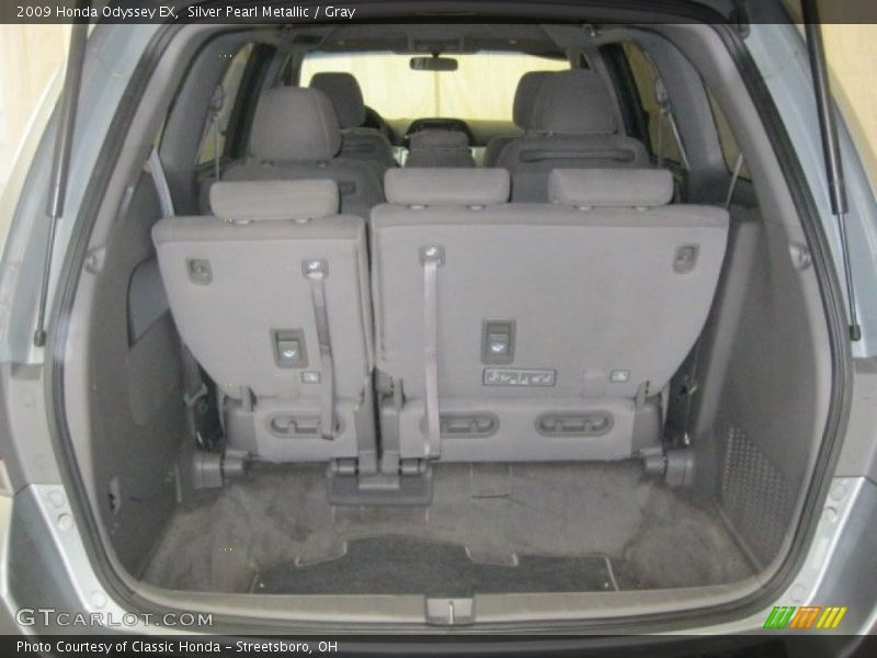 Silver Pearl Metallic / Gray 2009 Honda Odyssey EX