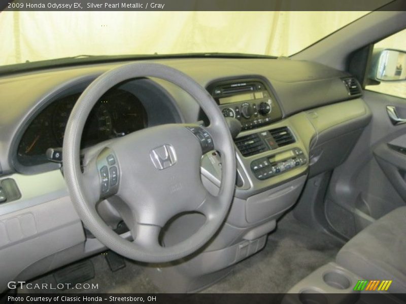 Silver Pearl Metallic / Gray 2009 Honda Odyssey EX